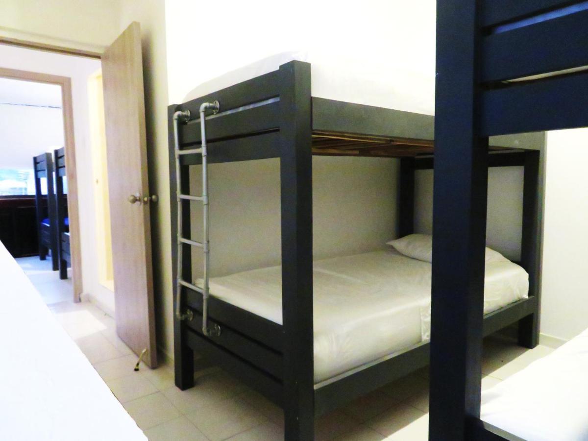 Cama em Dormitório Feminino com 4 Camas