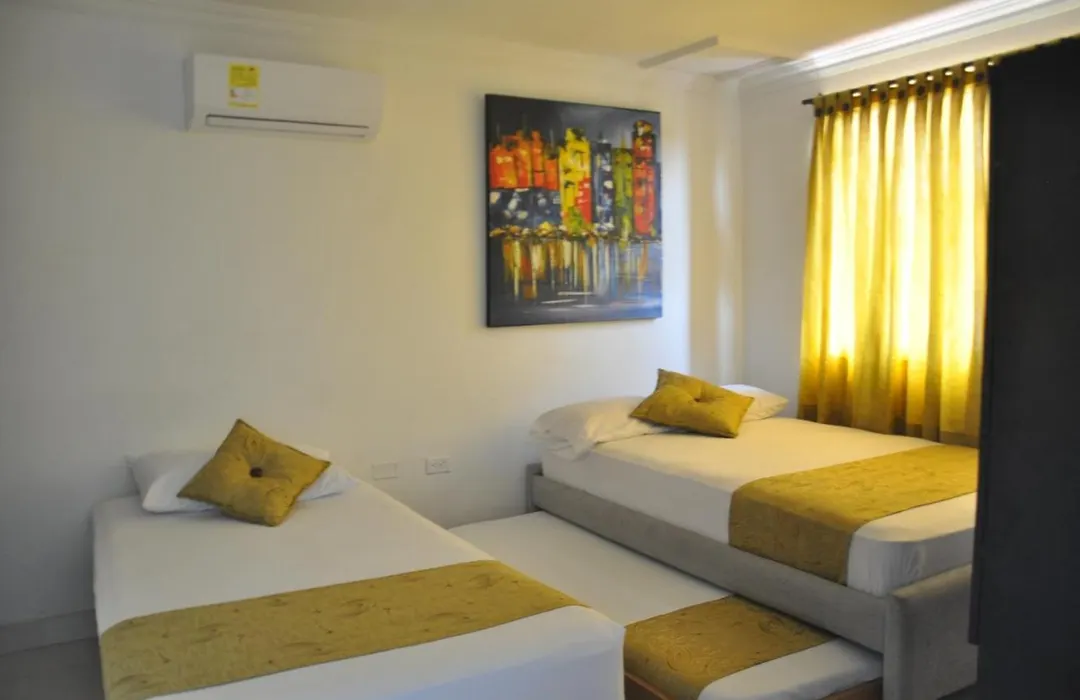 Hostal, Manga mar, Habitaciones privadas y baños privados-1
