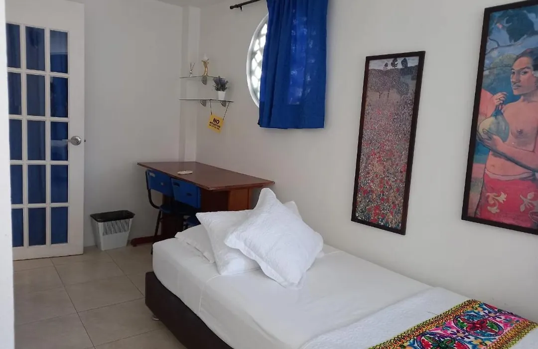 Room In Lodge - Hpt-Sc1 Hotel Room In Getsemani With Pool, Breakfast And Wifi-1