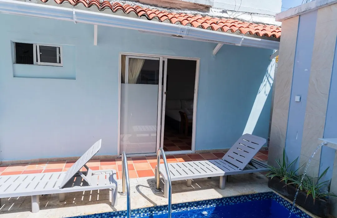 Casa Crespo Beach 65-148-1