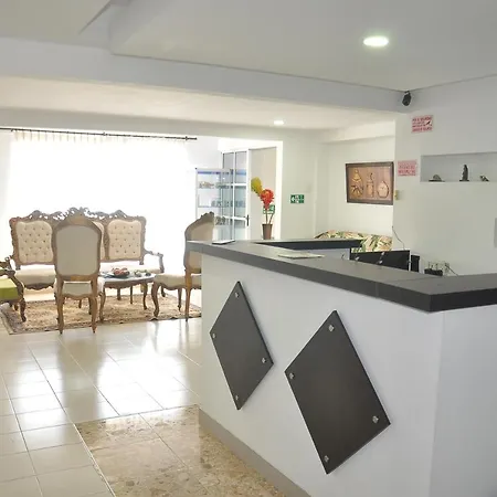 Hostal, Manga mar, Habitaciones privadas y baños privados-2