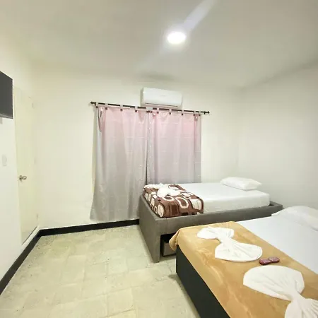 Hostal Casa Marta-3
