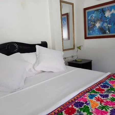 Room In Lodge - Hpt-Sc1 Hotel Room In Getsemani With Pool, Breakfast And Wifi-2